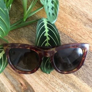 SMITH Women’s Polarized Sunglasses and Case